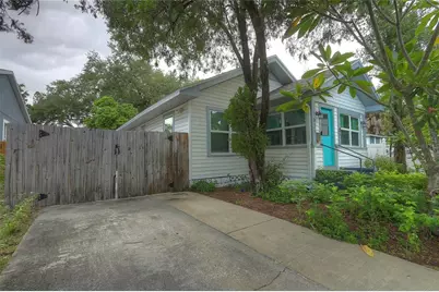 1527 13th Street S, Saint Petersburg, FL 33705 - Photo 2