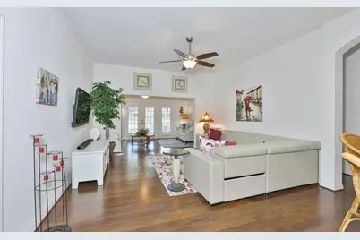 1251 Corinth Greens Drive, Sun City Center, FL 33573 - Photo 12