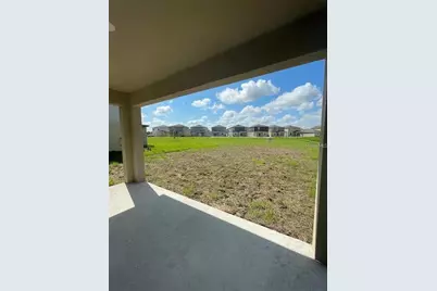 11531 Radiant Shore Loop, San Antonio, FL 33576 - Photo 8