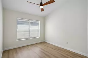 24514 Volterra Ct, Lutz, FL 33559 - Photo 30