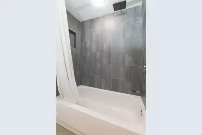 6426 31st Street S, Saint Petersburg, FL 33712 - Photo 22