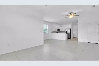 7002 Ripple Pond Loop, Zephyrhills, FL 33541 - Photo 14