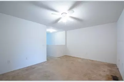 4729 Ashburn Pond Way, Tampa, FL 33610 - Photo 20