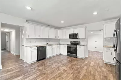 4107 W Wyoming Avenue, Tampa, FL 33616 - Photo 6