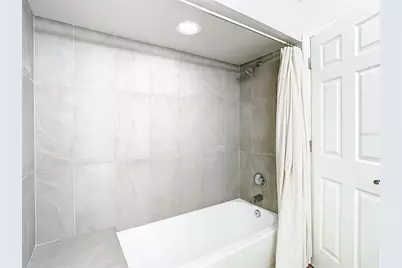 11237 Cedar Hollow Lane, Tampa, FL 33618 - Photo 20