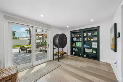 9001 Bay Street NE, Saint Petersburg, FL 33702 - Photo 26