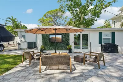 9001 Bay Street NE, Saint Petersburg, FL 33702 - Photo 46