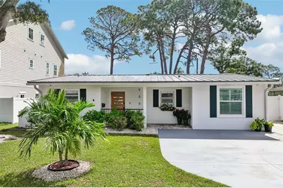 9001 Bay Street NE, Saint Petersburg, FL 33702 - Photo 1