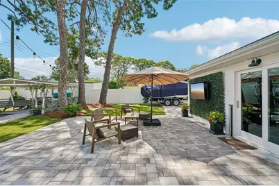 9001 Bay Street NE, Saint Petersburg, FL 33702 - Photo 44