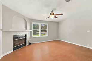 6814 Founders St, Zephyrhills, FL 33542 - Photo 20