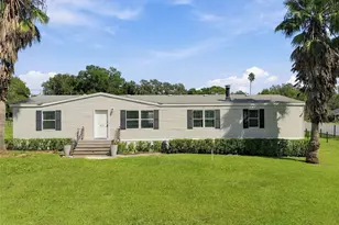 6814 Founders St, Zephyrhills, FL 33542 - Photo 4