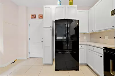 10647 Whittington Court, Largo, FL 33773 - Photo 14