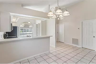 652 Sand Ridge Drive, Valrico, FL 33594 - Photo 10