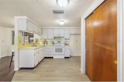 3352 Hoover Drive, Holiday, FL 34691 - Photo 16