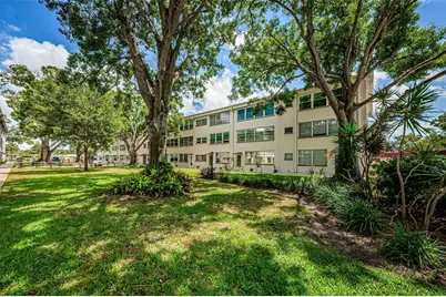 5880 38th Avenue N #309, Saint Petersburg, FL 33710 - Photo 44
