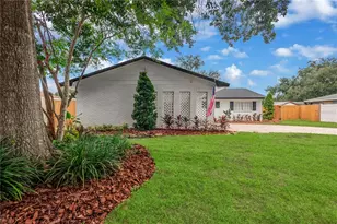 4404 Snapper St, Tampa, FL 33617 - Photo 18
