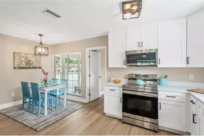 4404 Snapper Street, Tampa, FL 33617 - Photo 6