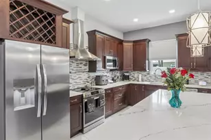 7210 N Amos Ave, Tampa, FL 33614 - Photo 12