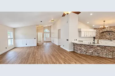 6601 Thackston Drive, Riverview, FL 33578 - Photo 6