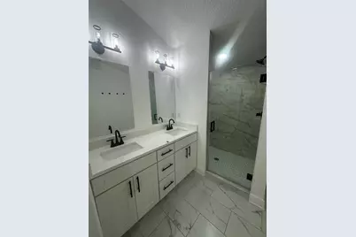 3902 N Suwanee Avenue, Tampa, FL 33603 - Photo 8