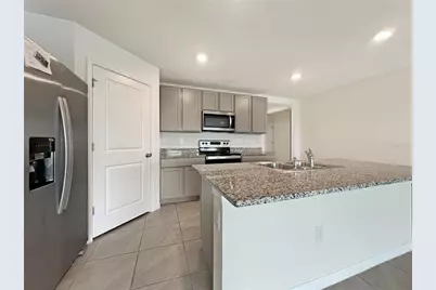 822 Will Scarlett Avenue, Ruskin, FL 33570 - Photo 8