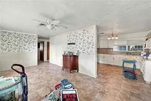 13463 SE 39th Ct, Belleview, FL 34420 - Photo 8