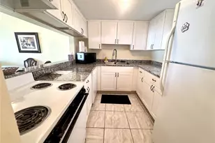 7701 Starkey Rd, Seminole, FL 33777 - Photo 2
