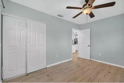 715 W Bayshore Drive, Tarpon Springs, FL 34689 - Photo 22