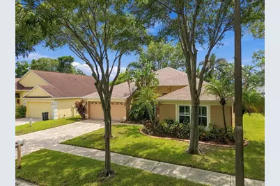 11417 Cypress Park Street, Tampa, FL 33624 - Photo 4