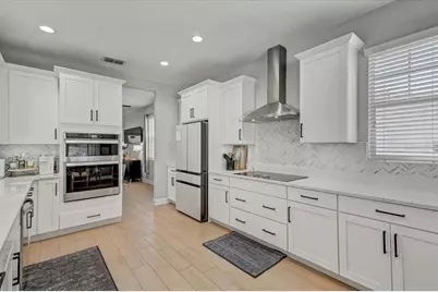 2194 Fairway Avenue S, Saint Petersburg, FL 33712 - Photo 20