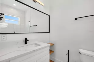 6900 Bochi Cir, Sarasota, FL 34242 - Photo 22