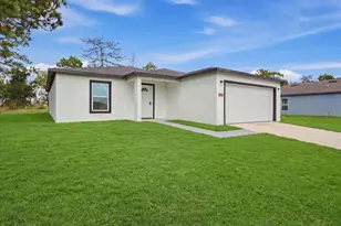 12493 Killian St, Spring Hill, FL 34609 - Photo 1