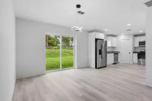 12493 Killian St, Spring Hill, FL 34609 - Photo 8