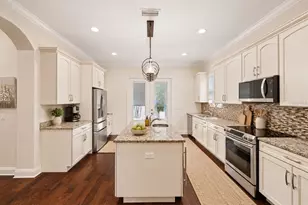 2712 W Gray St, Tampa, FL 33609 - Photo 14