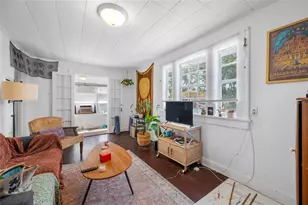 1225 11th St N, Saint Petersburg, FL 33705 - Photo 36