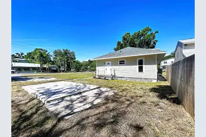 313 Jefferson Avenue S, Oldsmar, FL 34677 - Photo 2