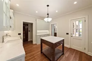 250 Mirror Lake Dr N, Saint Petersburg, FL 33701 - Photo 26