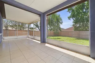 906 Grand Canyon Dr, Valrico, FL 33594 - Photo 12