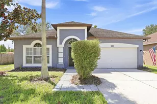 906 Grand Canyon Dr, Valrico, FL 33594 - Photo 1