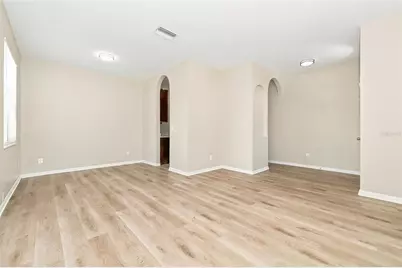 906 Grand Canyon Drive, Valrico, FL 33594 - Photo 4