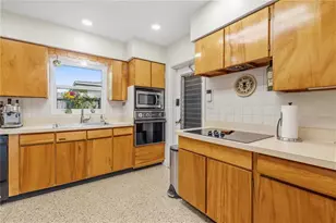 1512 Country Ln W, Clearwater, FL 33759 - Photo 14