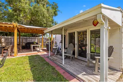 1512 Country Lane W, Clearwater, FL 33759 - Photo 40