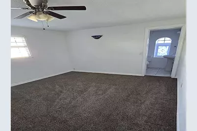 5539 7th Avenue N, Saint Petersburg, FL 33710 - Photo 8