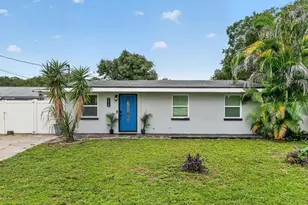 9218 W Robson St, Tampa, FL 33615 - Photo 2