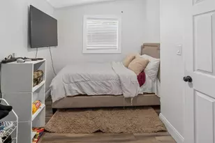 9218 W Robson St, Tampa, FL 33615 - Photo 12