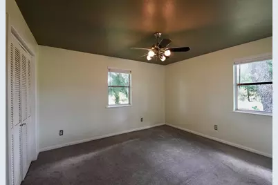10210 Davis Road, Tampa, FL 33637 - Photo 10
