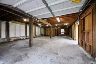 10210 Davis Rd, Tampa, FL 33637 - Photo 18