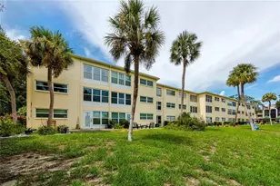 821 Deleon Ct, Dunedin, FL 34698 - Photo 38