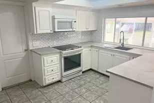 11631 Seminole Dr, New Port Richey, FL 34654 - Photo 4