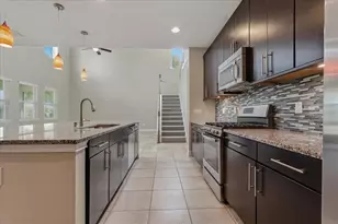 7340 Milestone Dr, Apollo Beach, FL 33572 - Photo 14